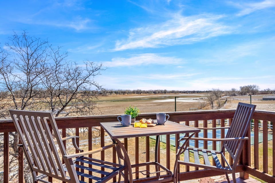 Elevated Deck with Views of Boyd Lake