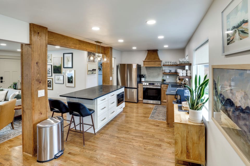 House (3 Bedrooms) | Interior