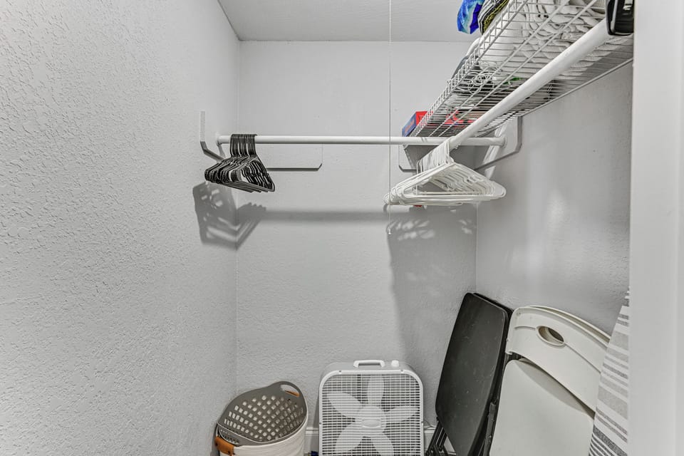 Apartment (0 Bedroom) | Interior