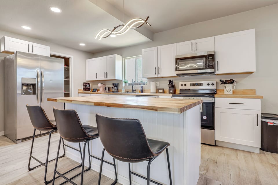 House (4 Bedrooms) | Interior