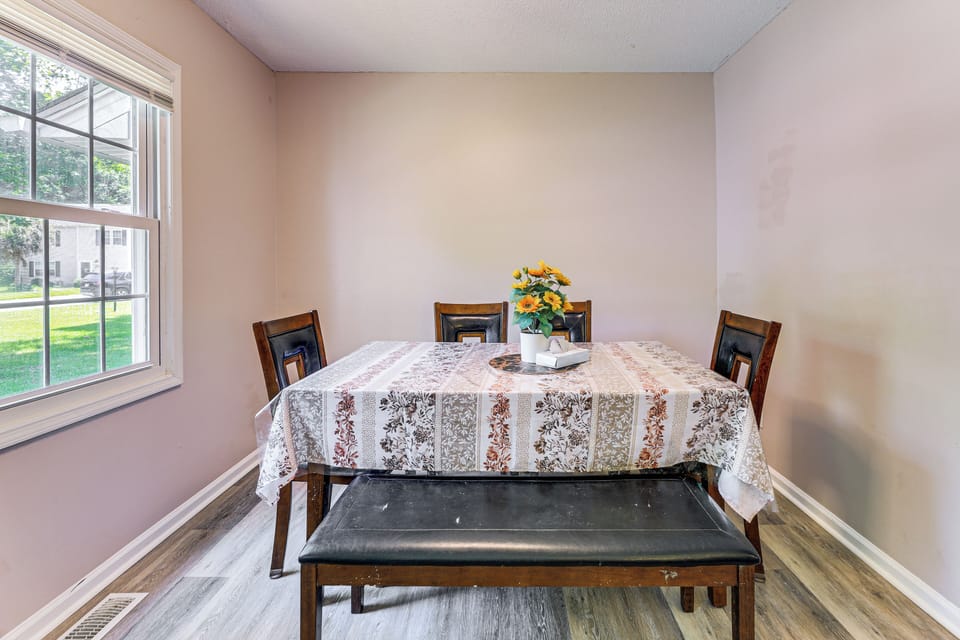 House (4 Bedrooms) | Interior