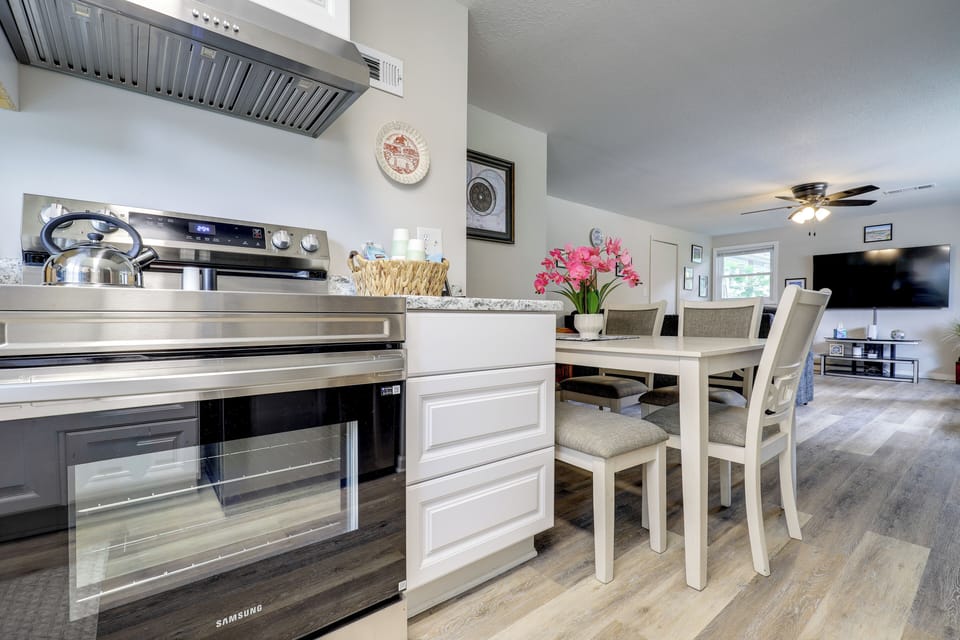 House (2 Bedrooms) | Interior