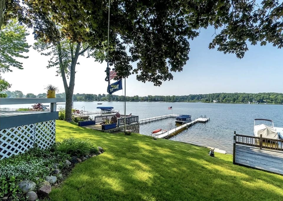 Cozy Lakefront Cabin with Pontoon and Paddleboards Near Fremont, Indiana Cabin in Jamestown Township