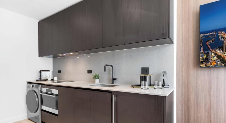 Studio - open layout - Kitchen