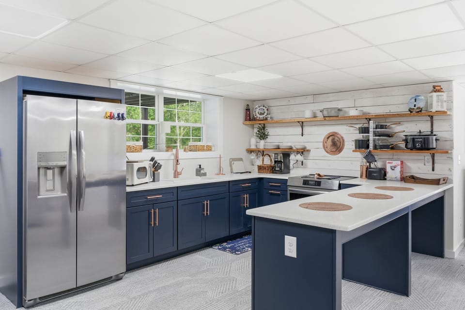 BASEMENT KITCHEN