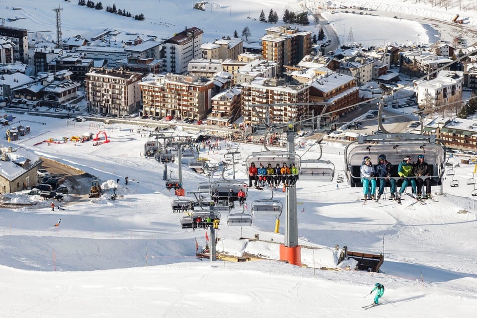Snow and ski sports