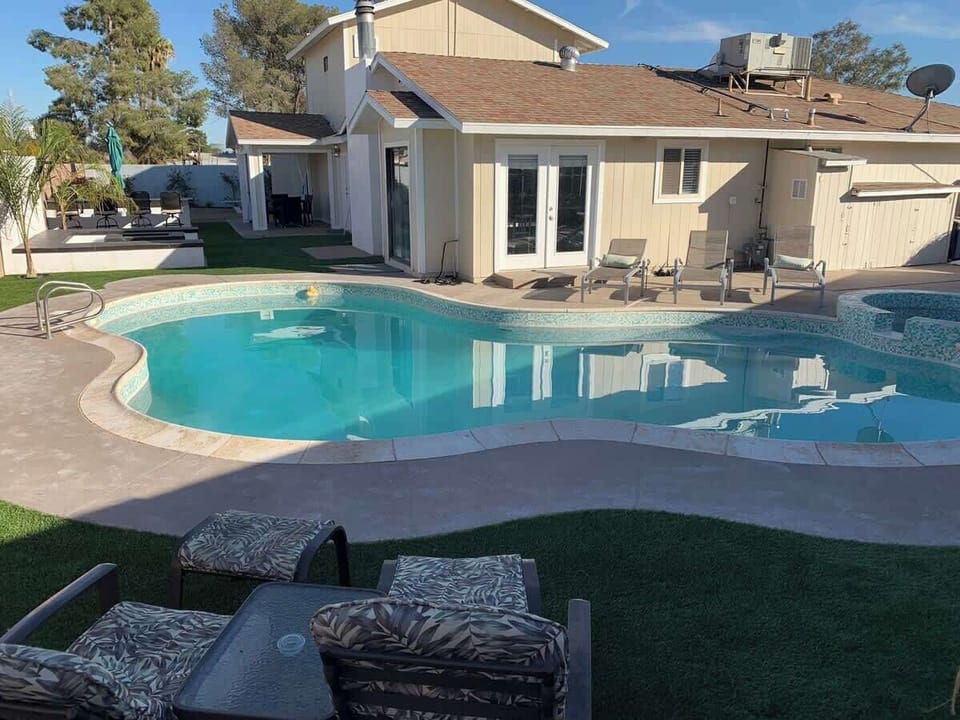 Enjoy the private pool and spa! Spa heating is complimentary. Pool heating is also available, but requires an additional fee.