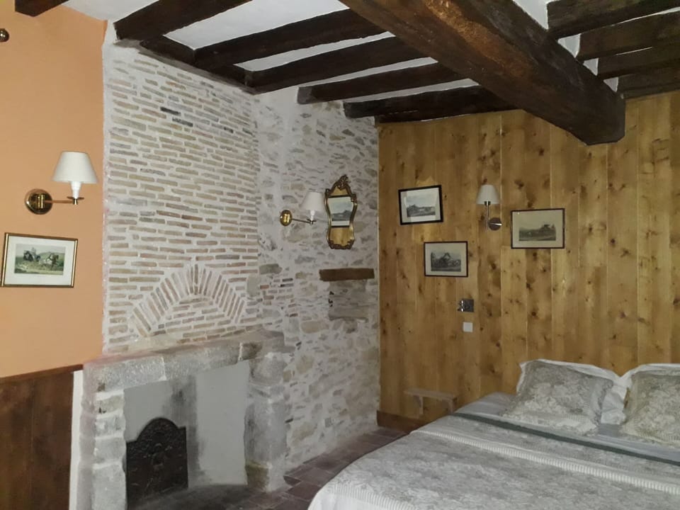 Superior Double Room, Private Bathroom, Garden View