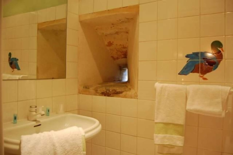 Double Room, Private Bathroom, Garden View | Bathroom
