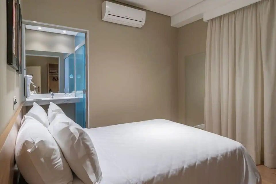 Bedroom. Interior and views may vary based on location and availability.