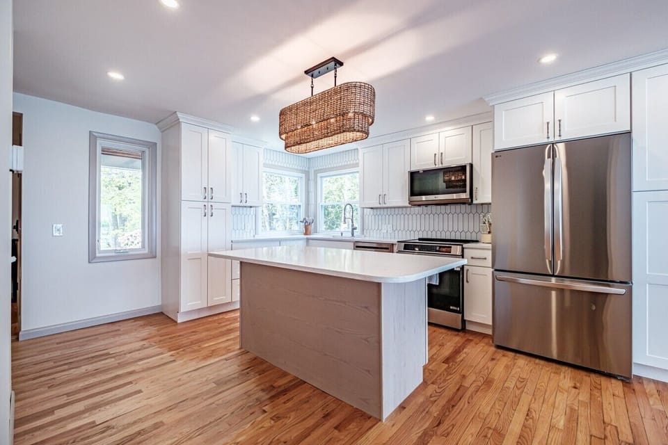 Maquoit - Kitchen2