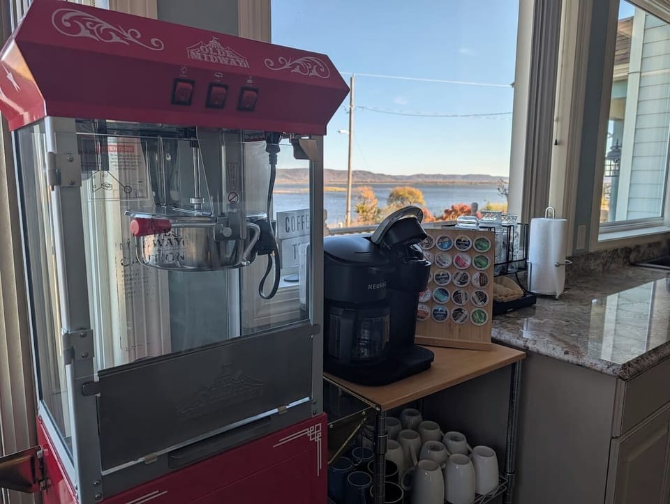 Popcorn maker and Keurig Duo coffe maker