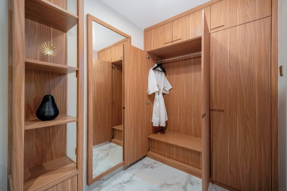 Villa, 5 Bedrooms, Balcony, Sea View | In-room safe, desk, laptop workspace, WiFi (free)