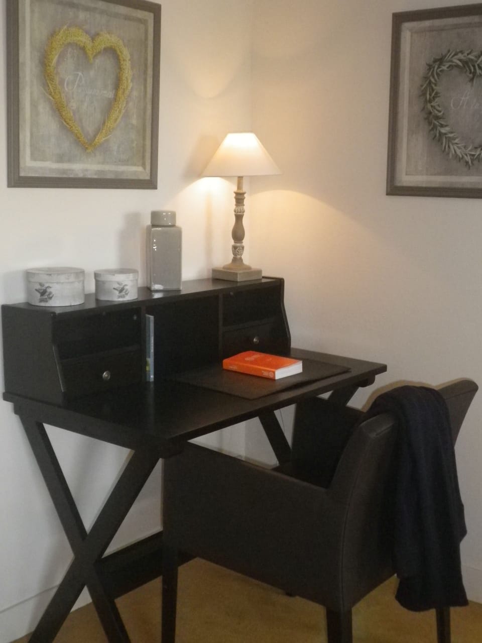 Room amenity