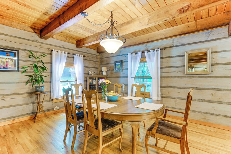 Dining Area | 1st Floor