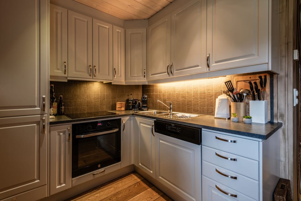 Fully equipped kitchen