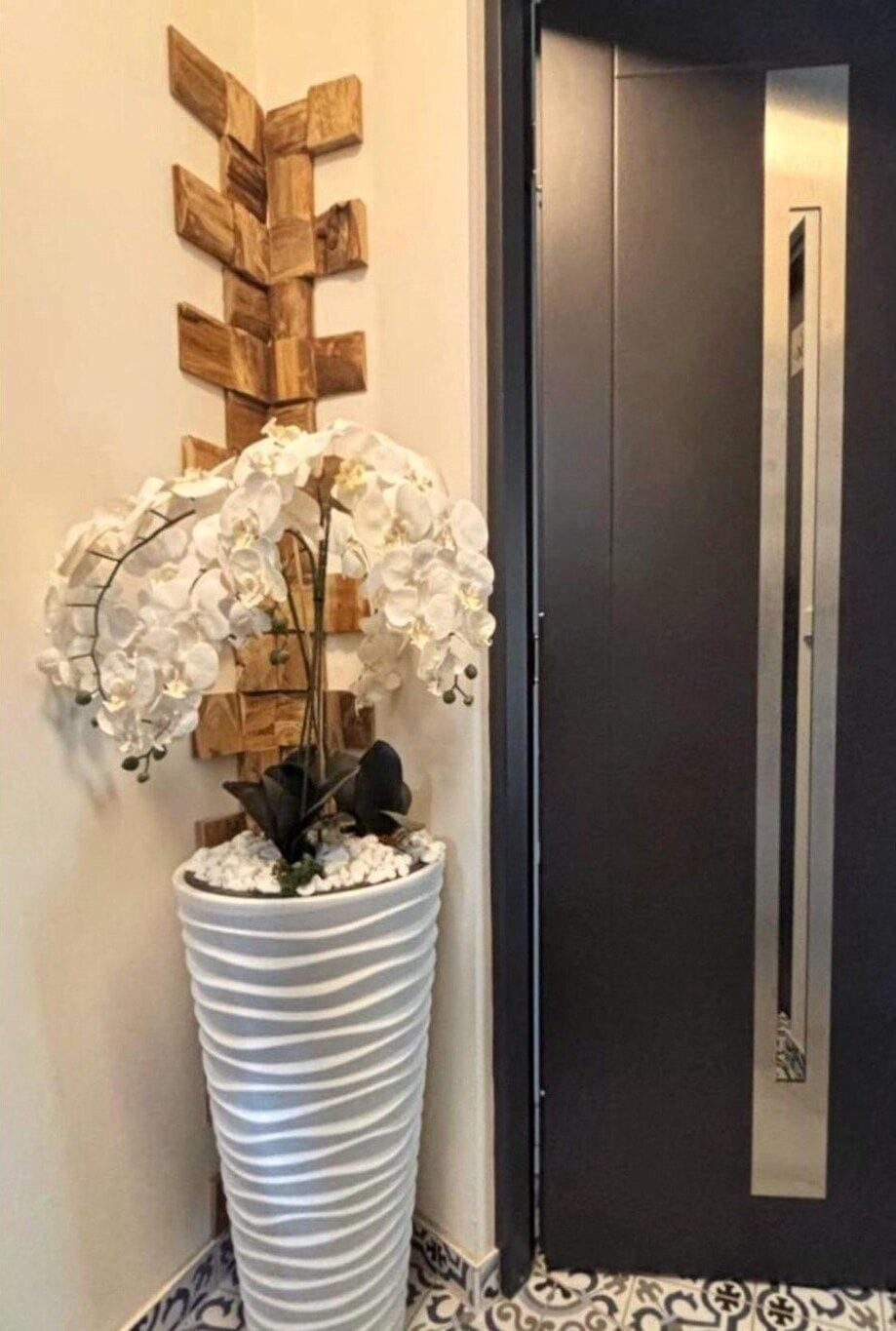 Entrance / Reception