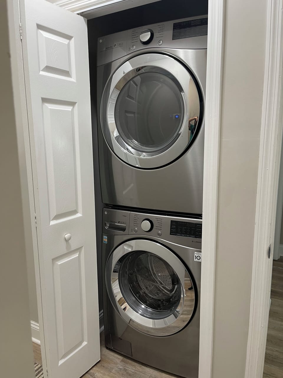 Washer & dryer