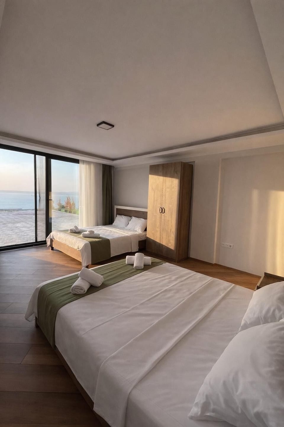 Classic Quadruple Room, Balcony, Sea View | WiFi (free)
