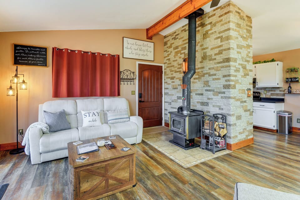 House (2 Bedrooms) | Interior