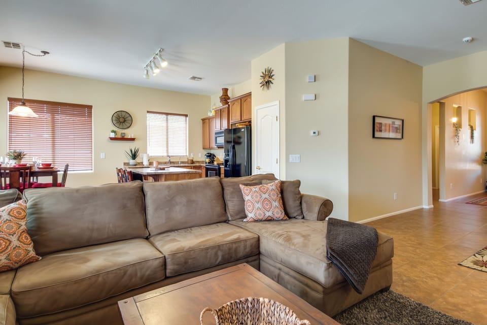 House (3 Bedrooms) | Interior