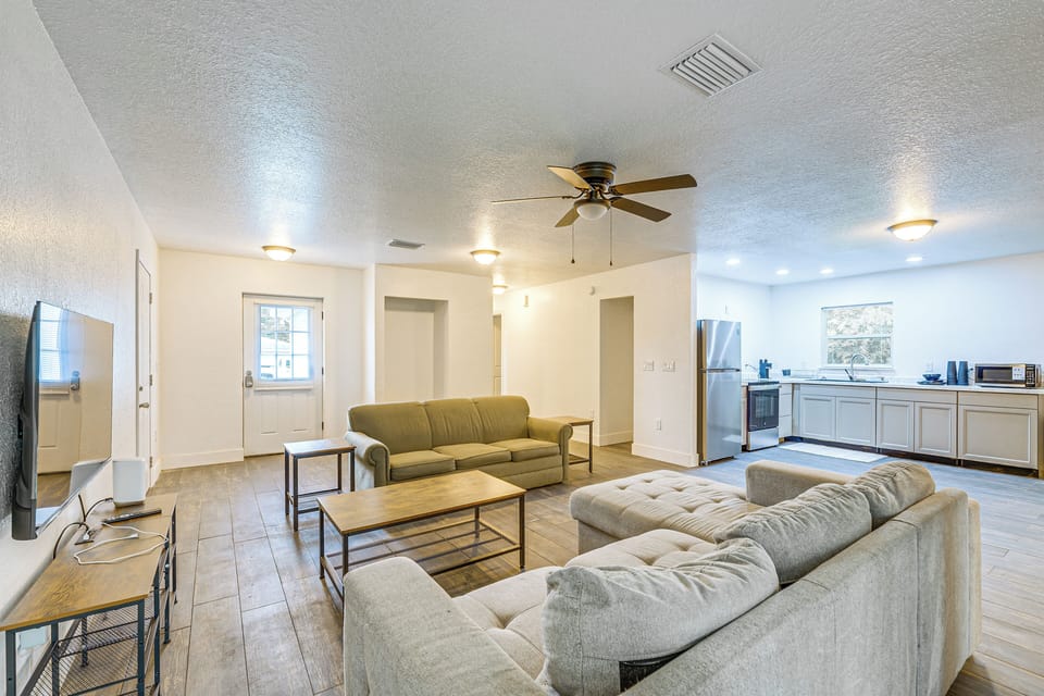 House (2 Bedrooms) | Interior