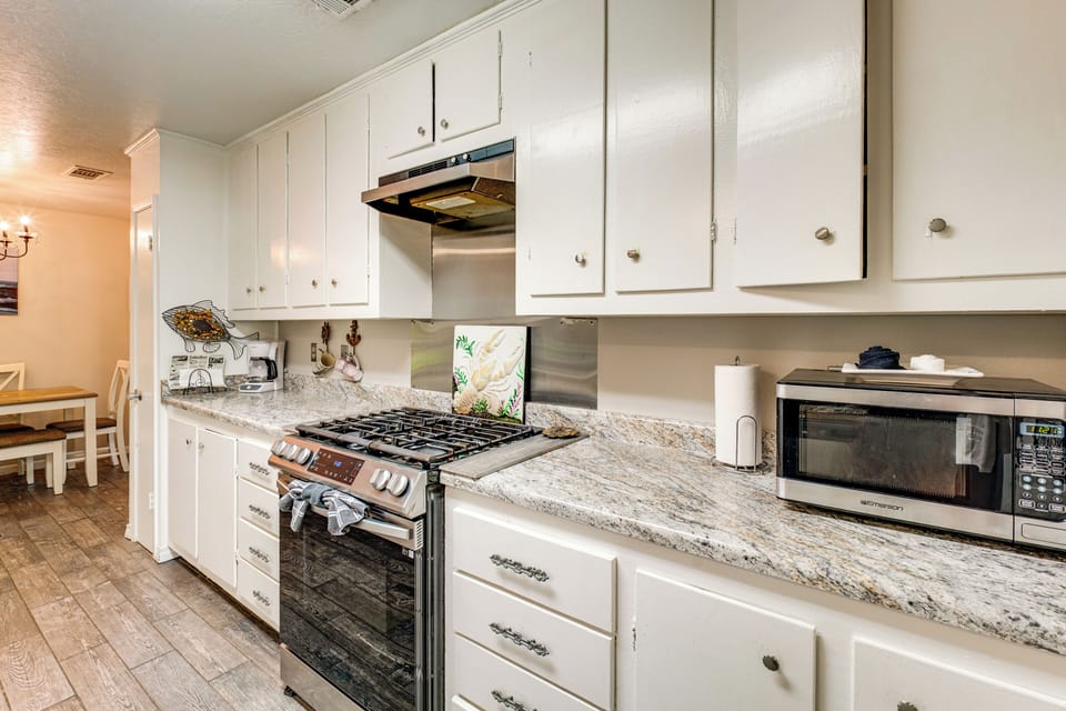 House (2 Bedrooms) | Interior