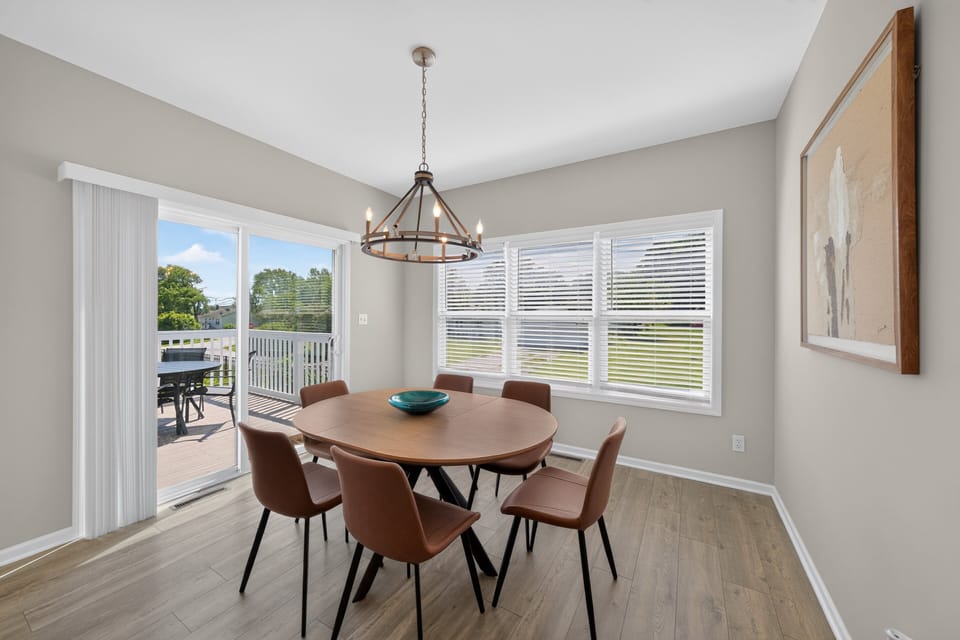 Architecture, Building, Dining Room, Dining Table, Furniture