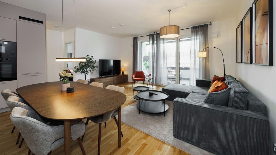 Wohnzimmer: Sicht aus dem Flur