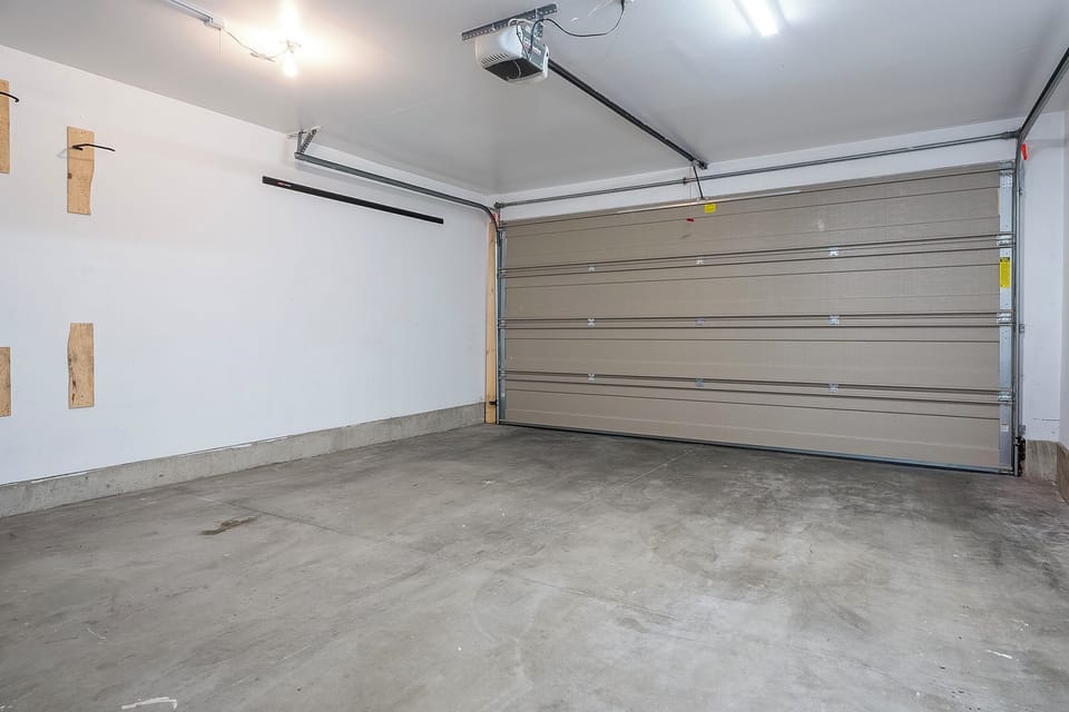 Attached Garage, one car