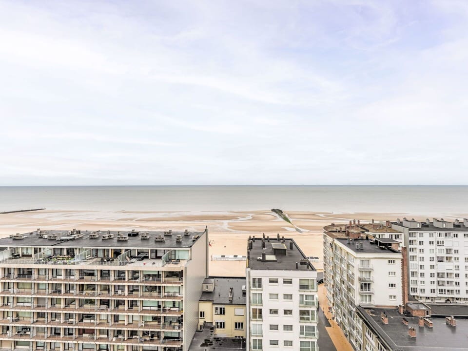 Sky, Daytime, Horizon, Landscape, Apartment, Condominium, Morning, Sea, Sunlight