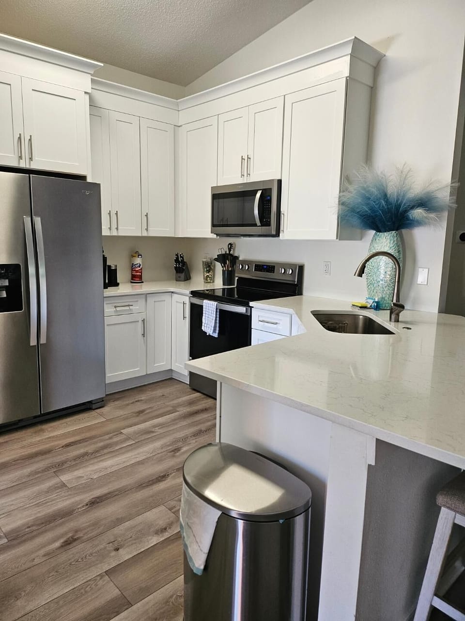 House, Multiple Beds (Saltwater Haven) | Private kitchen