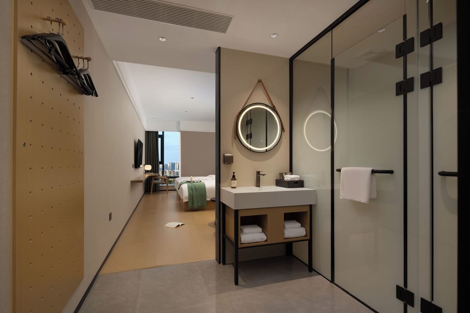 Superior Twin Room | Desk, laptop workspace, WiFi (free)