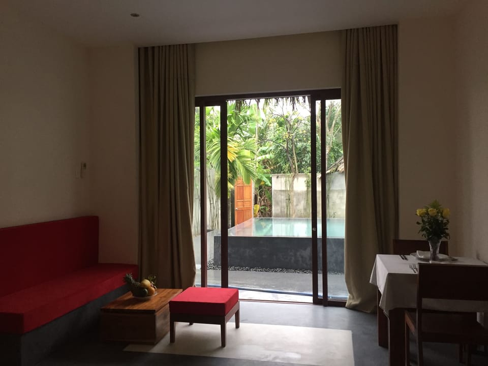 Private Villa, Two Bedrooms With Private Pool | Minibar, in-room safe, desk, laptop workspace