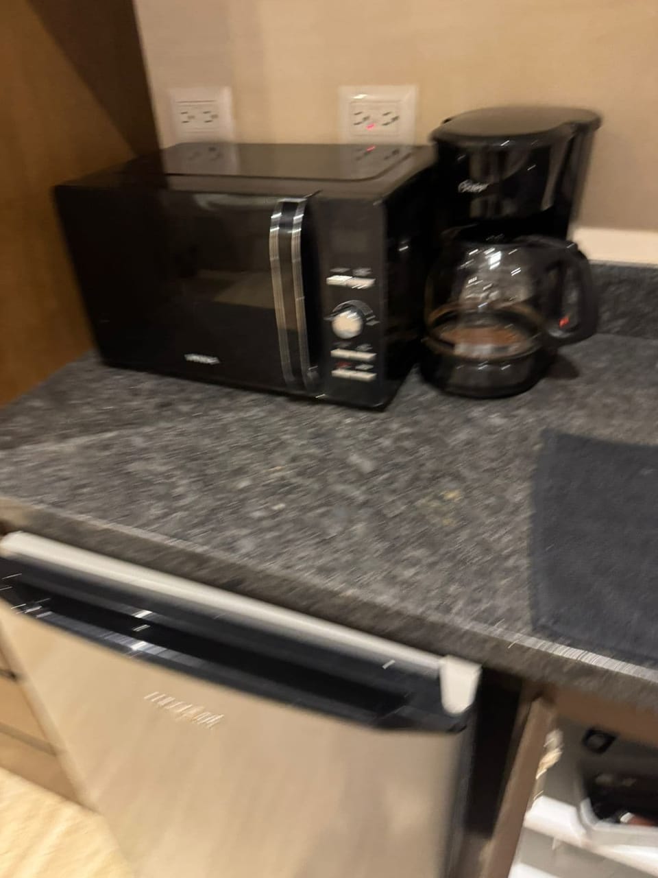 Basic Studio, Air conditioning, Ground Floor | Microwave