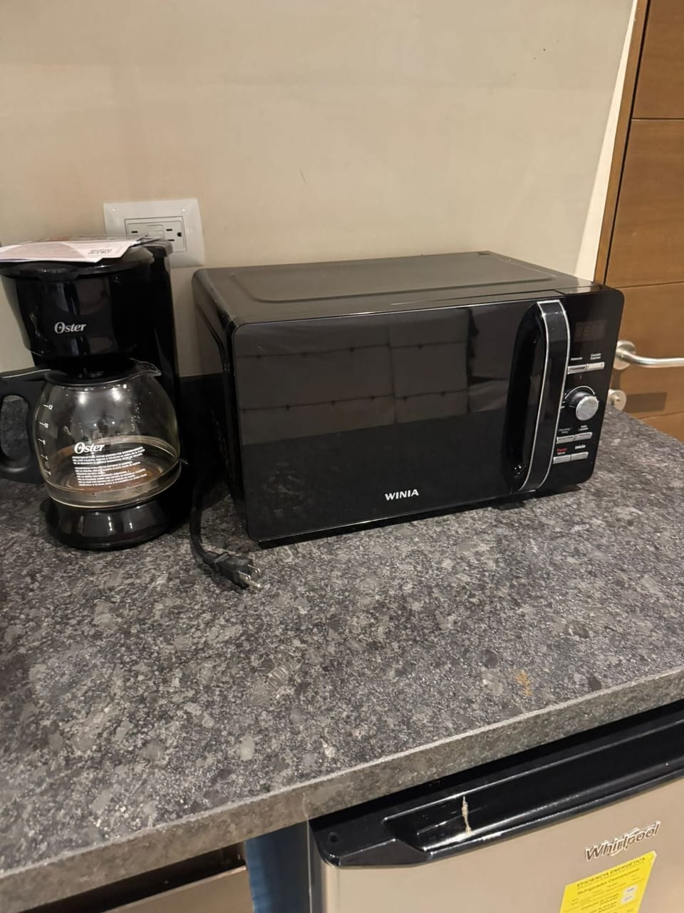 Basic Studio, Air conditioning, Ground Floor | Microwave