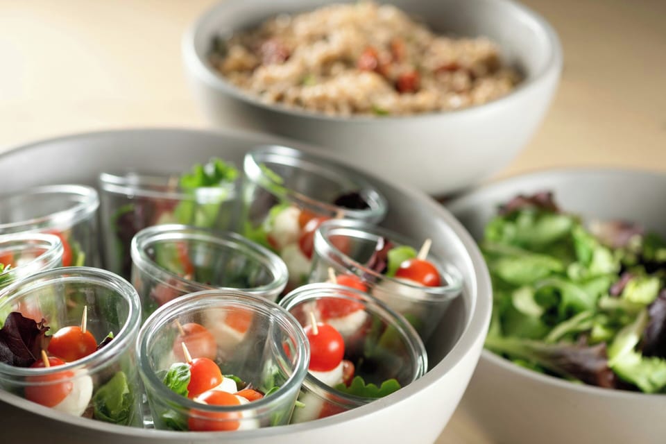 Daily buffet breakfast for a fee