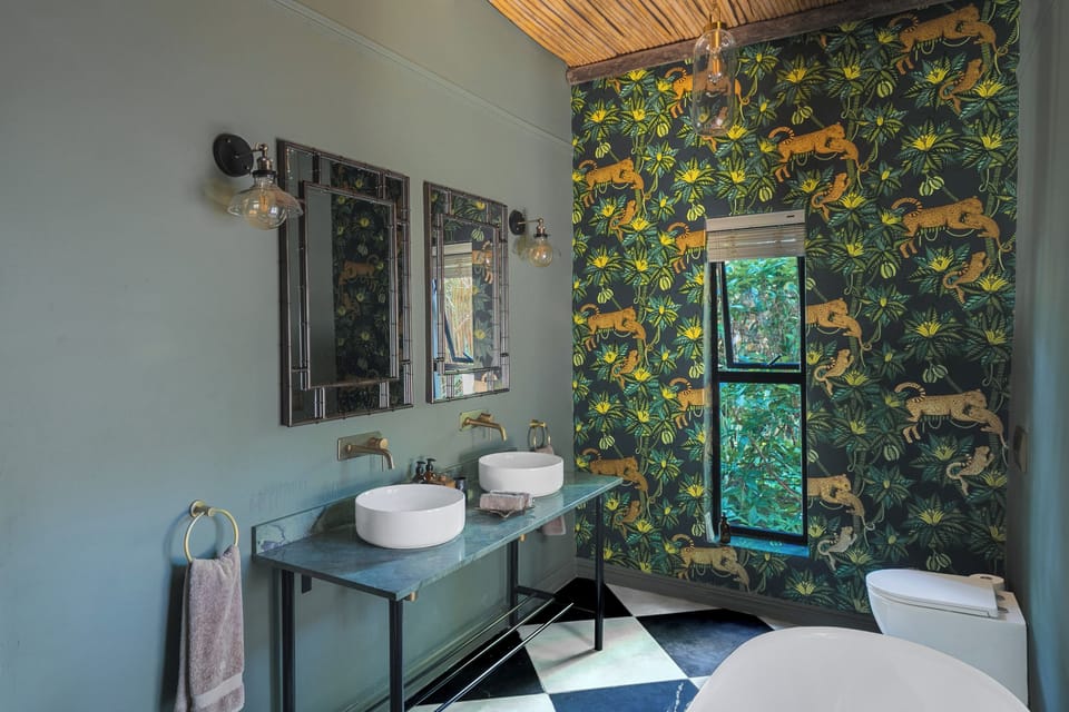 Classic Suite | Bathroom | Separate tub and shower, deep soaking tub, rainfall showerhead