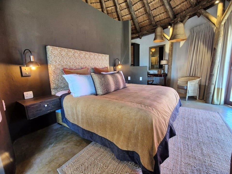 Villa | Premium bedding, minibar, in-room safe, desk