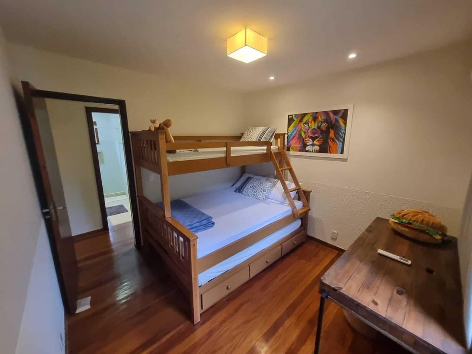 Villa | Blackout drapes, iron/ironing board, WiFi (free)