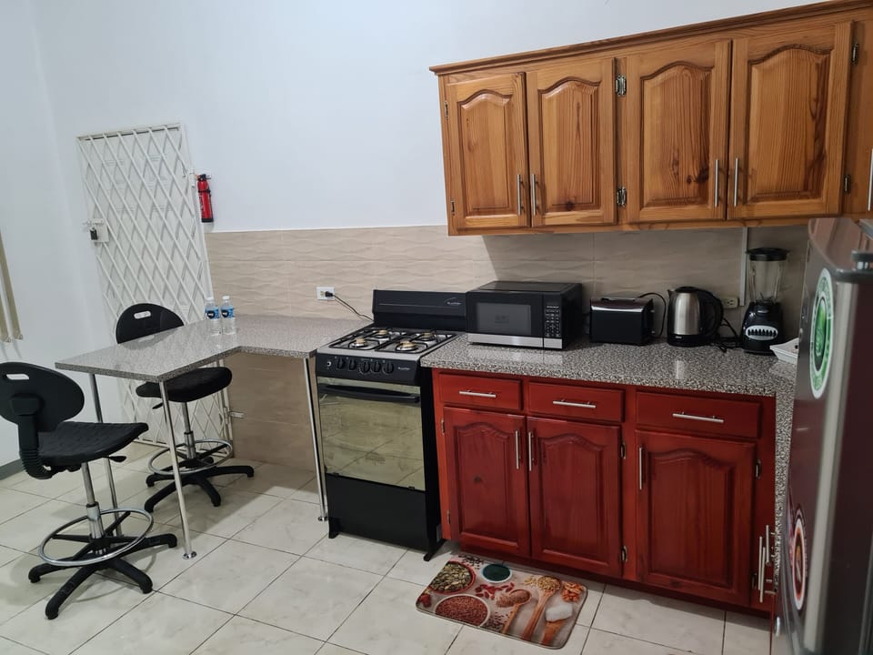 Deluxe Apartment, Garden View | Reception