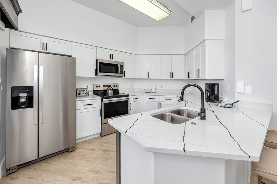 Fully stocked kitchen