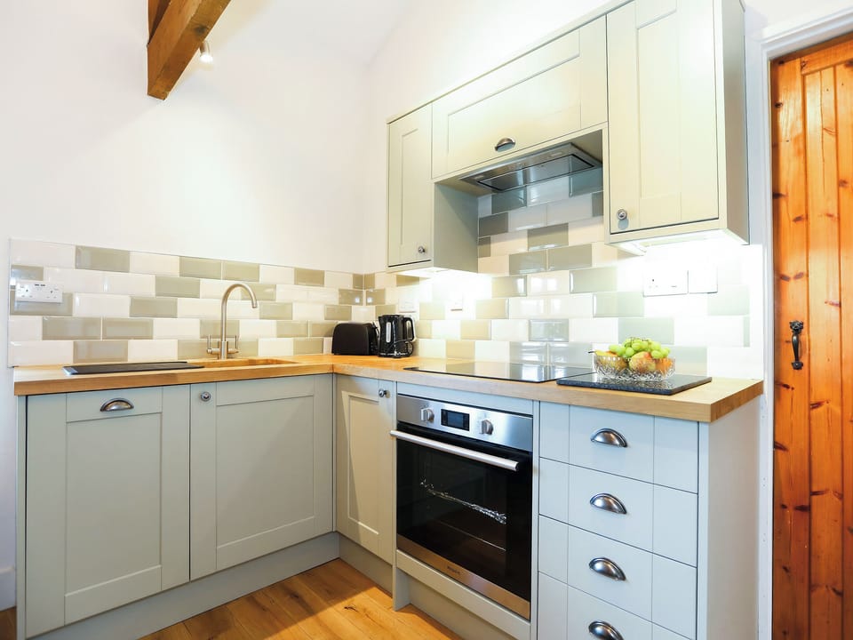 Kitchen | Holly - North Hill Cottages, Barnstaple