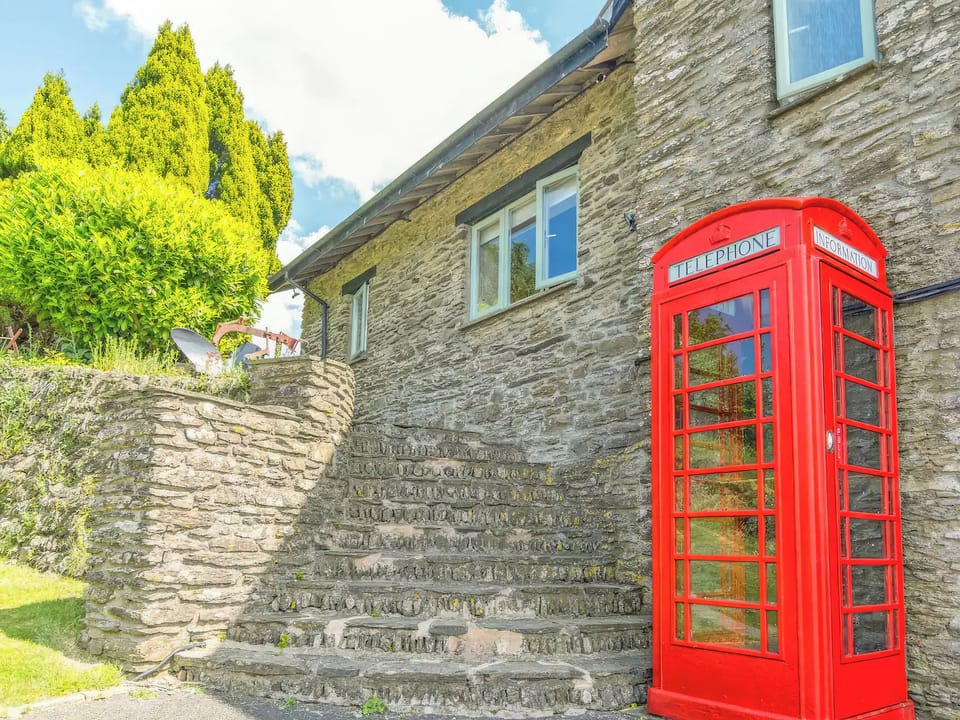 Exterior | Holly - North Hill Cottages, Barnstaple