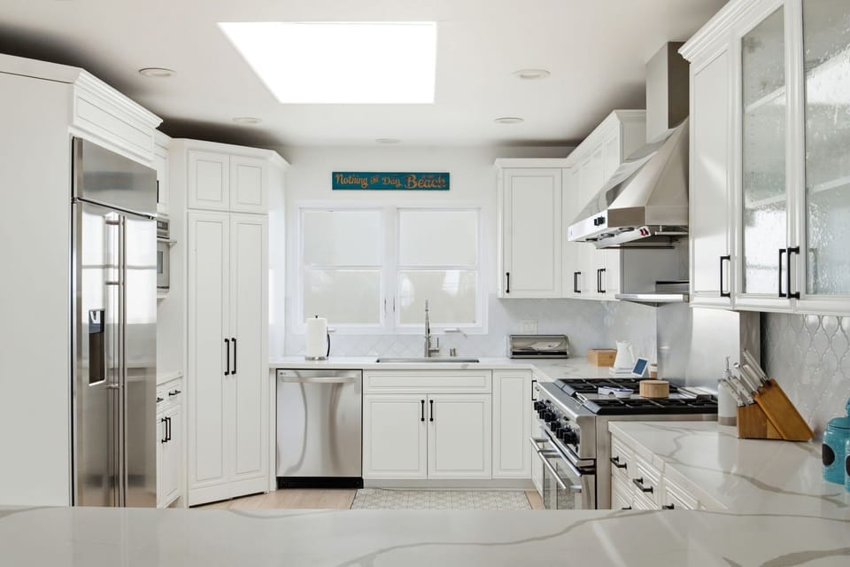 A beautifully appointed chef's kitchen designed for everything from quick breakfasts to family dinners.