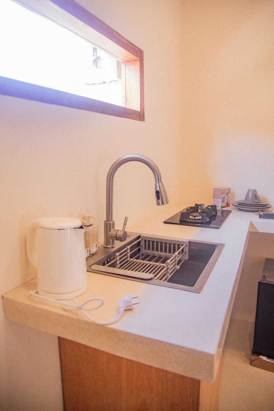 Room | Private kitchen | Mini-fridge, cookware/dishes/utensils