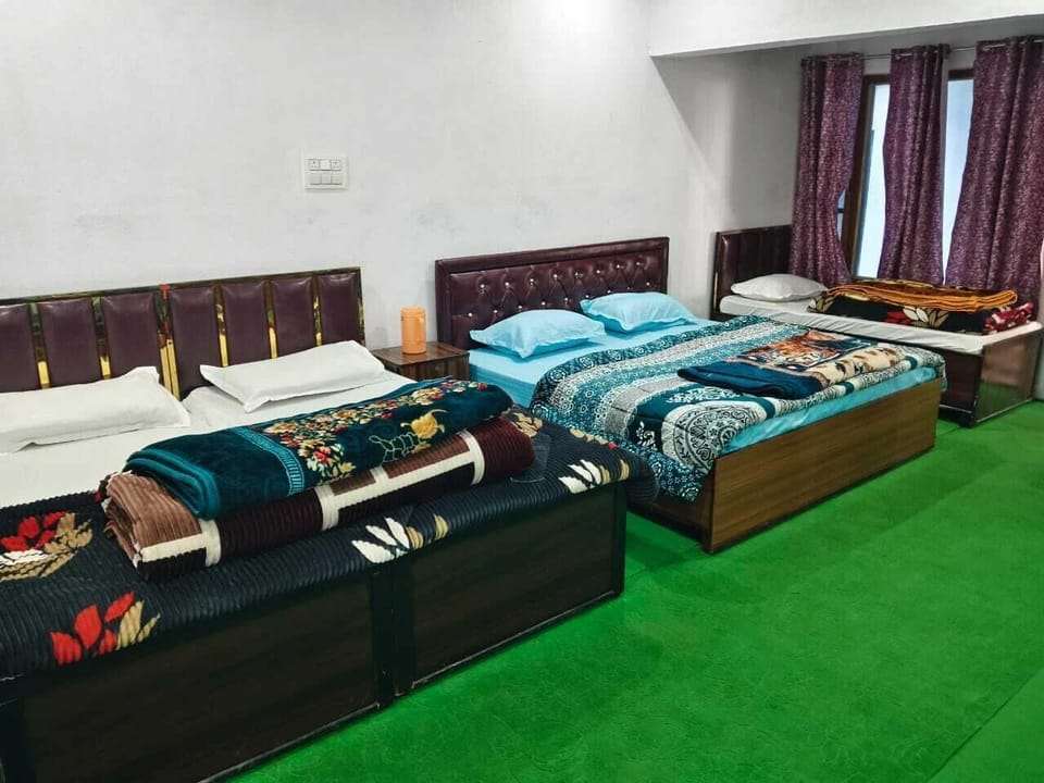 Double Room | WiFi (free)