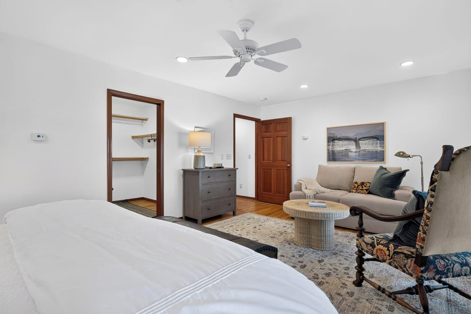 Primary bedroom.