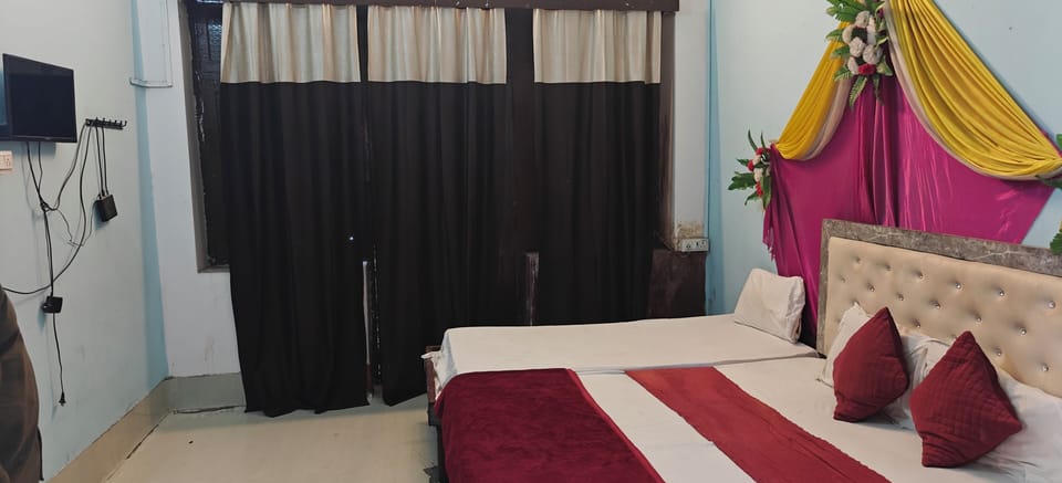 Classic Double Room, City View