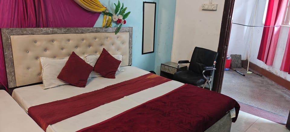 Classic Double Room, City View